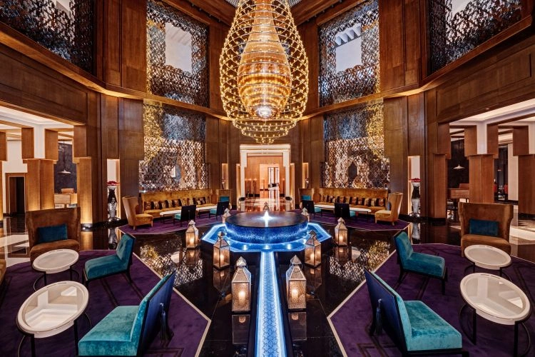 02_Lobby.jpg