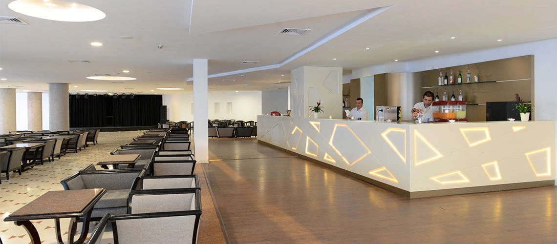 8_bar_club_coralia_one_resort_aquapark_spa.jpg