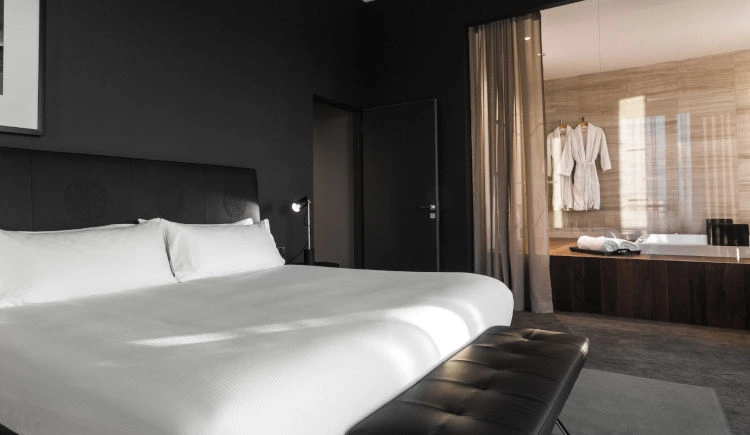 05_Presidential_suite_room.jpeg