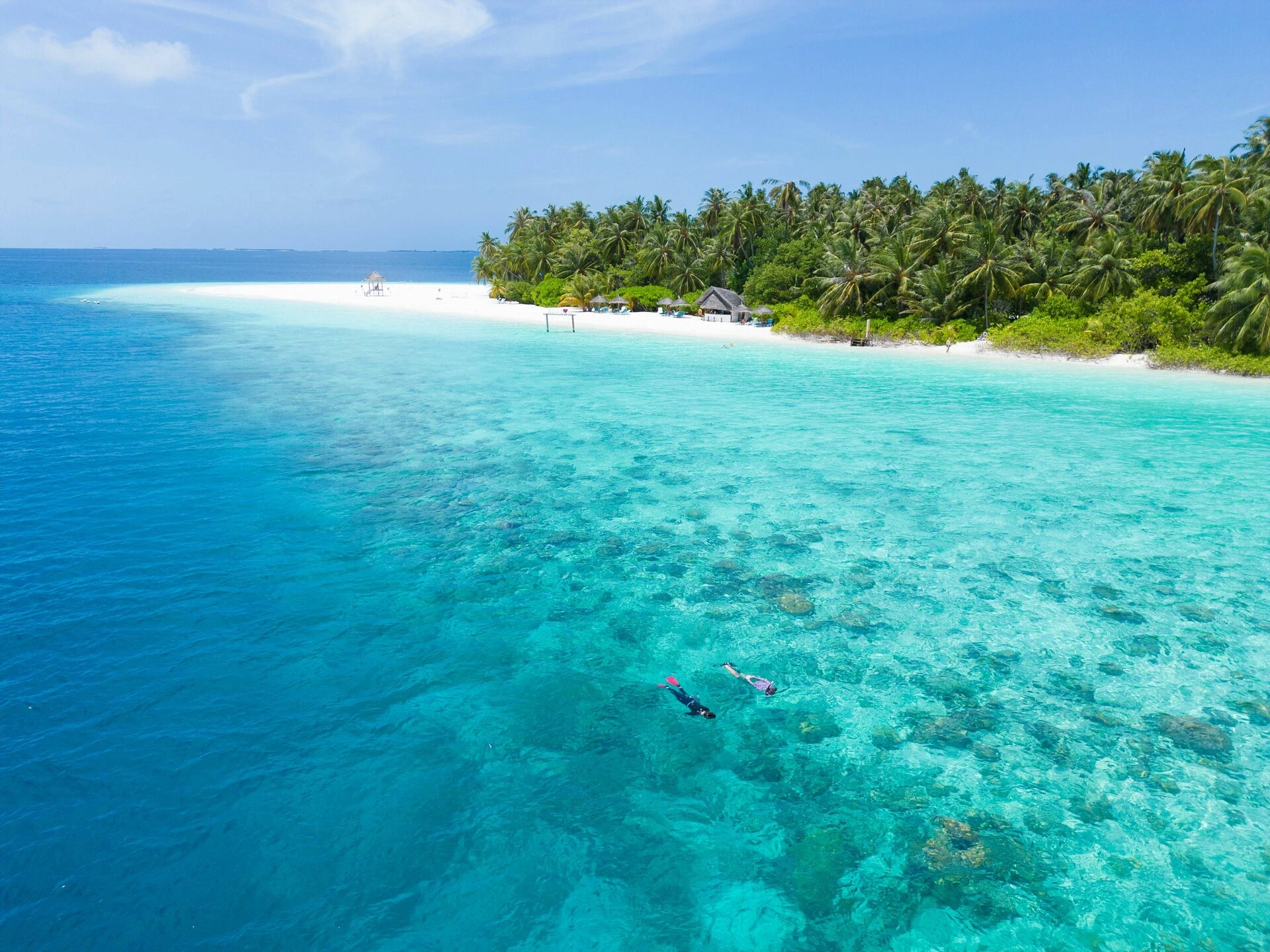 Fihalhohi_-best_snorkeling_resort.jpg