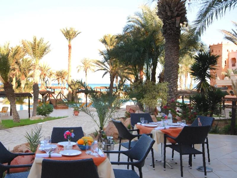restaurant-exterieur.jpg