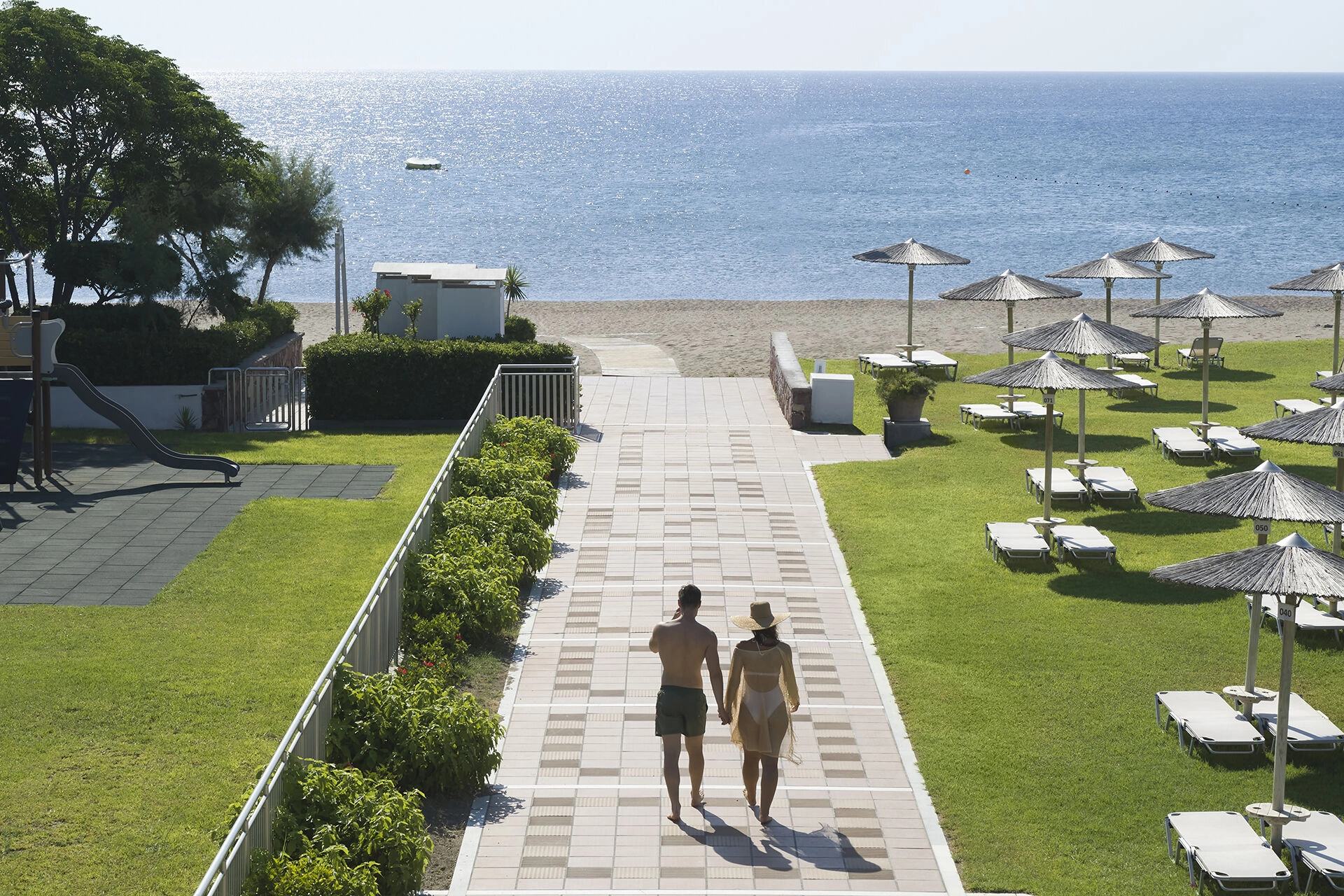 Apollo-Beach92.jpg