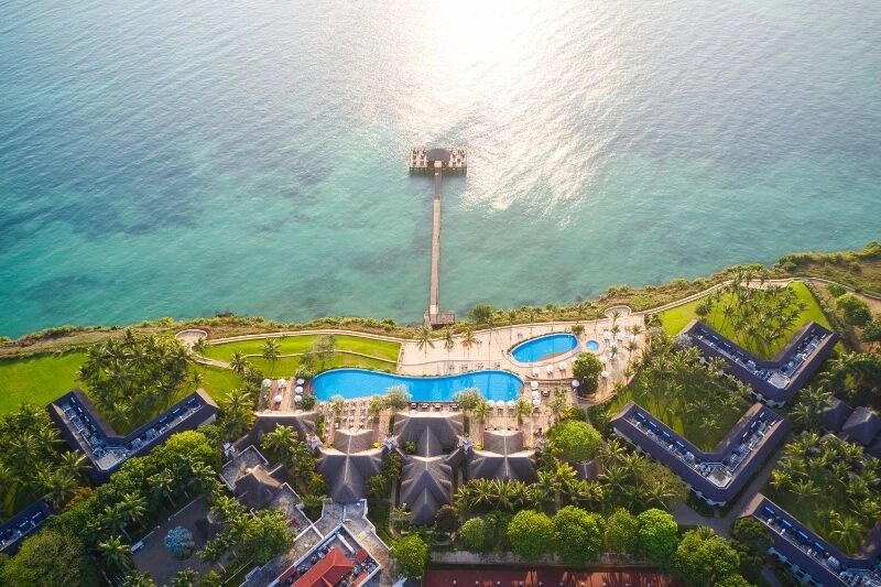 Sea Cliff Resort & Spa 5*