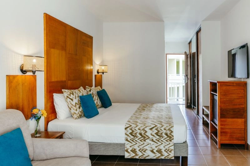 RECIF-Superior-Room-9-1863x1242.jpg