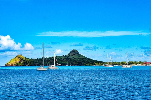 vue_851395_pgbighd.jpg
