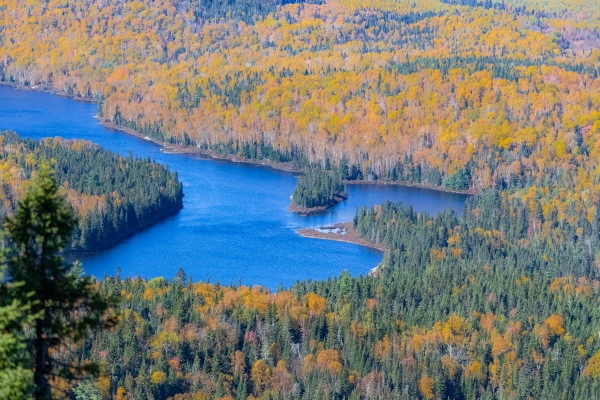 vue_691377_pgbighd.jpg