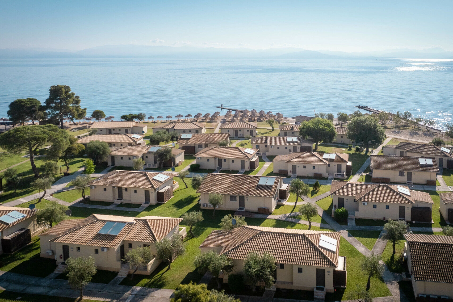 mitsis_corfu_messonghi_bungalow_sea_view_0033.jpg