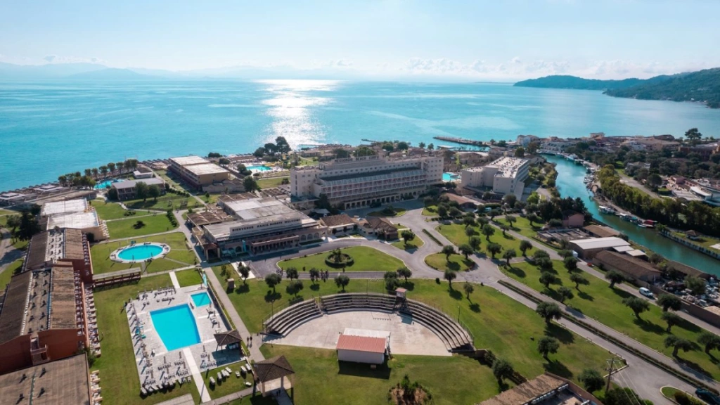 Club Coralia Mitsis Messonghi Beach 4*