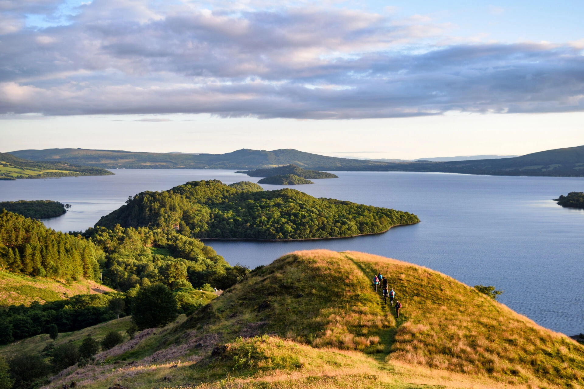 AdobeStock_165335684_Loch_Lomond.jpeg