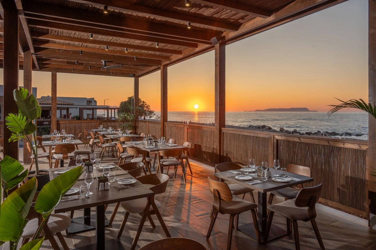 Oya_Bech_Via_Bene_Restaurant.jpg