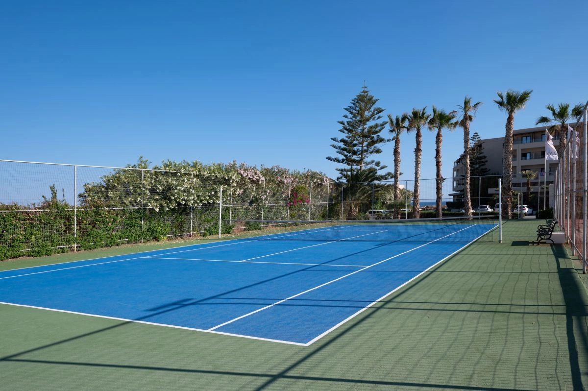 Oya_Beach_Tennis.jpg