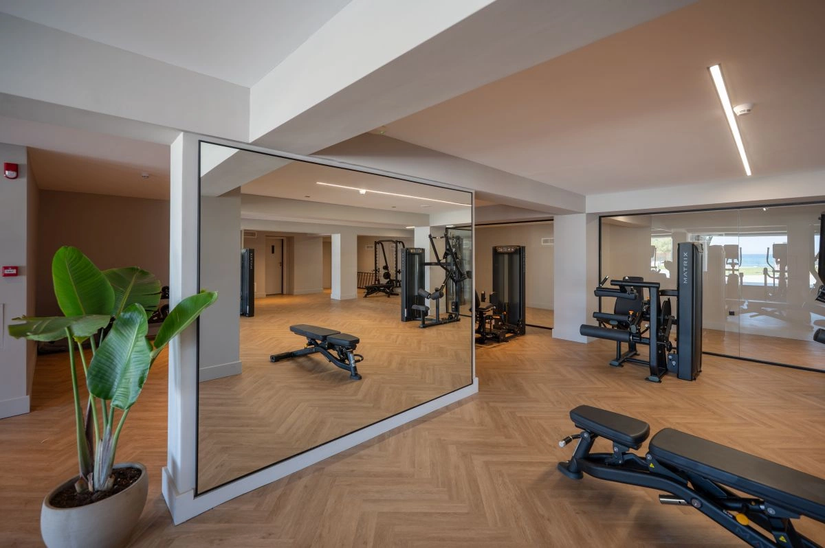 12_Oya_Beach_Gym.jpg