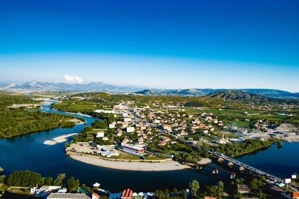 vue_614646_pgbighd.jpg