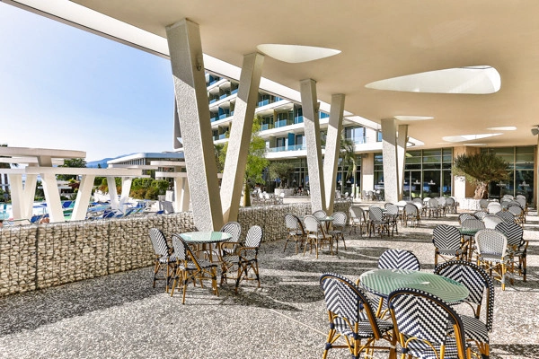 vue_680582_pgbighd.jpg