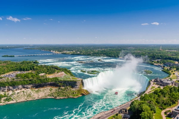 vue_618051_pgbighd.jpg