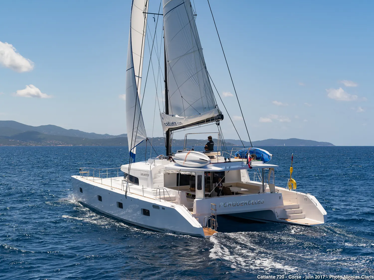 720-3-4-arriere-voile_NCZ6763.jpg