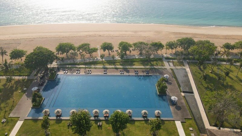 BALI_BEACH_POOL_1.jpg