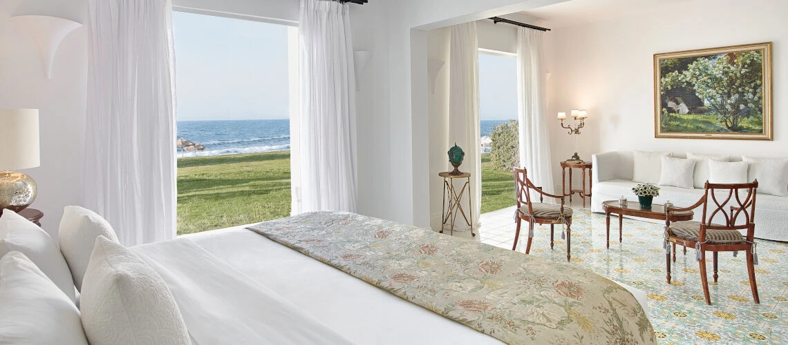 08_2_bedroom_beach_villa.jpeg
