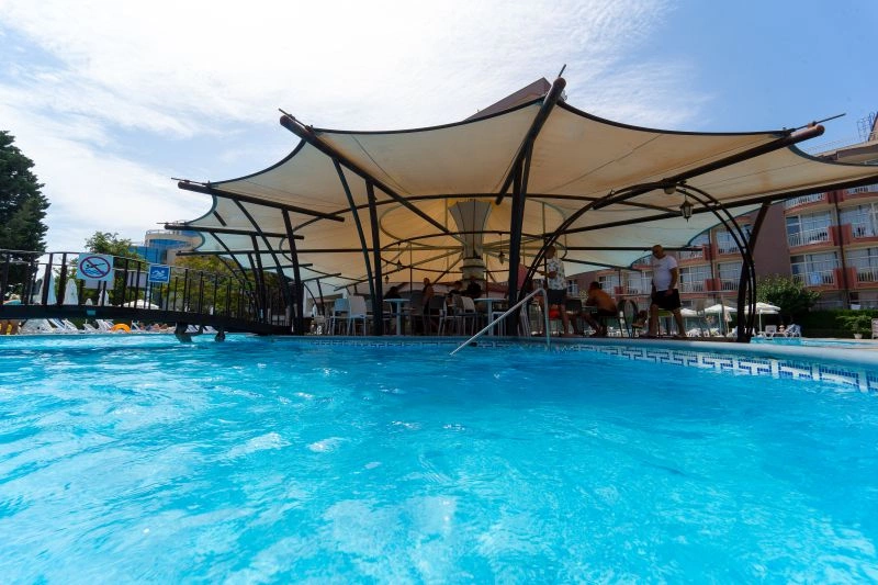 Pool_MPM_Hotel_Astoria_(4).jpg