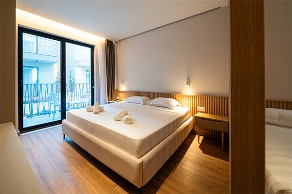 vue_878756_pgbighd.jpg