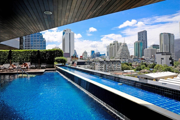 vue_752481_pgbighd.jpg