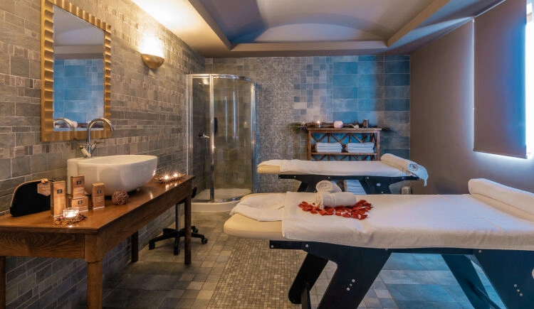 13_Spa.jpeg
