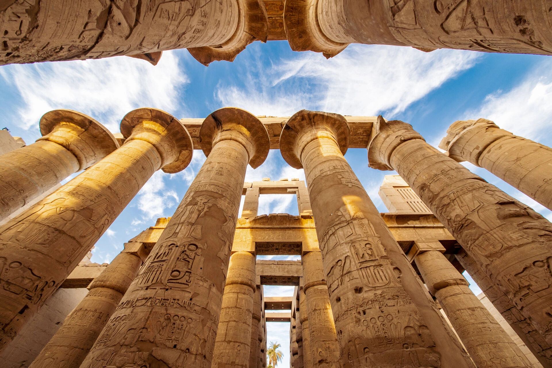 Temple_Karnak_Luxor_243680511.jpeg