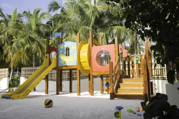 266098327.jpg