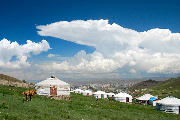 vue_875377_pgbighd.jpg