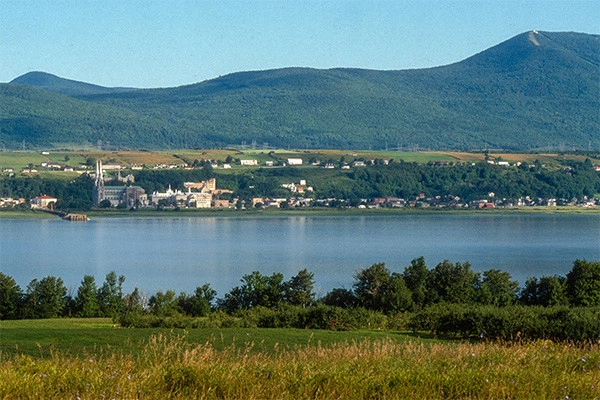 vue_884898_pgbighd.jpg