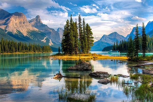 vue_885551_pgbighd.jpg