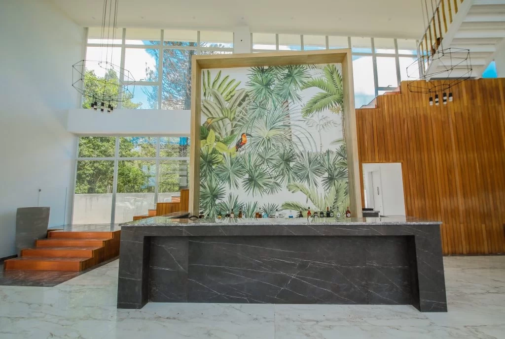 LOBBY-BAR-1024x689.webp