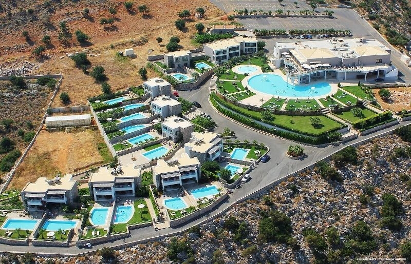 The Noverian Scenic 5*