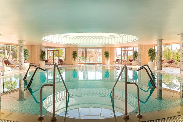 vue_887210_pgbighd.jpg