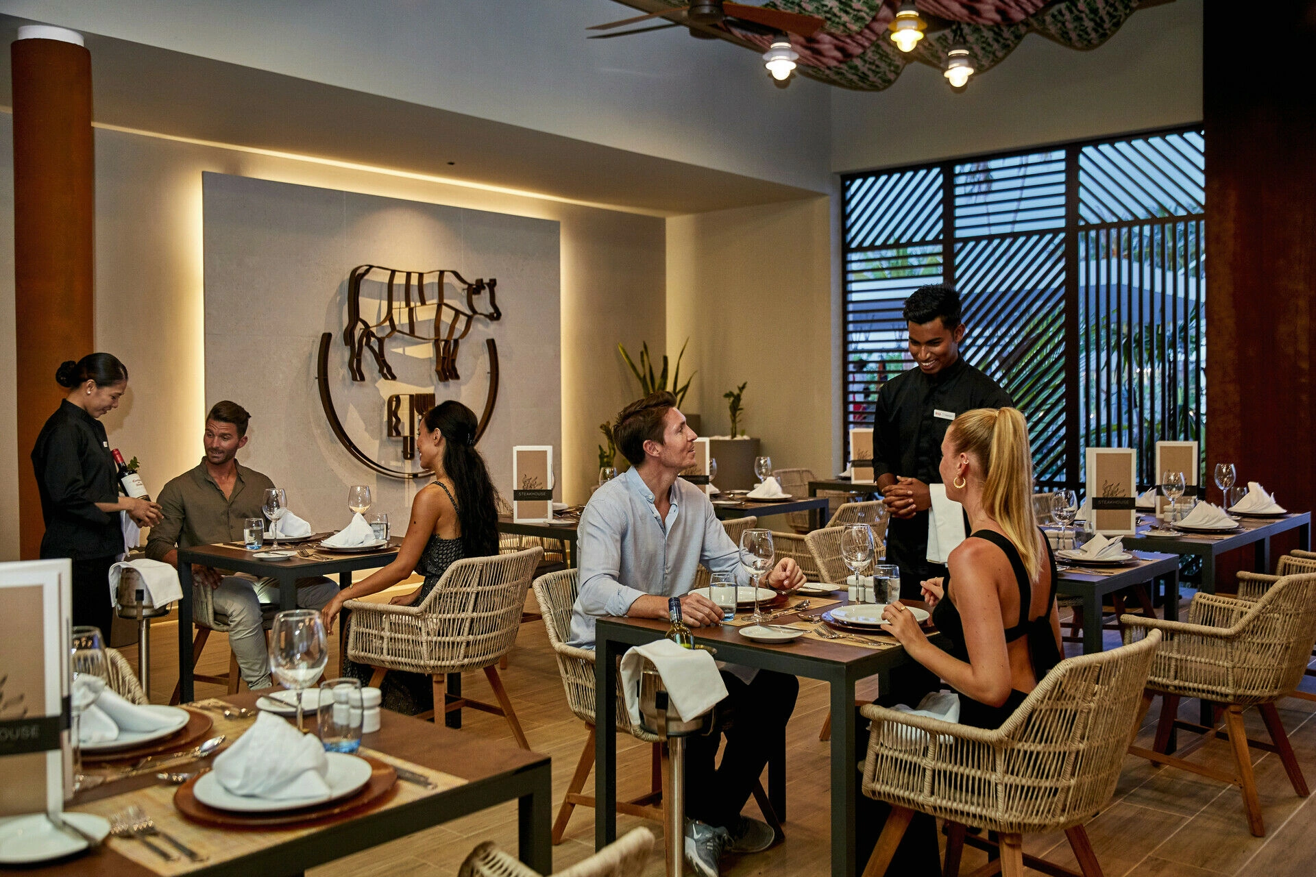 ATO_19_090_-_Steakhouse.jpg