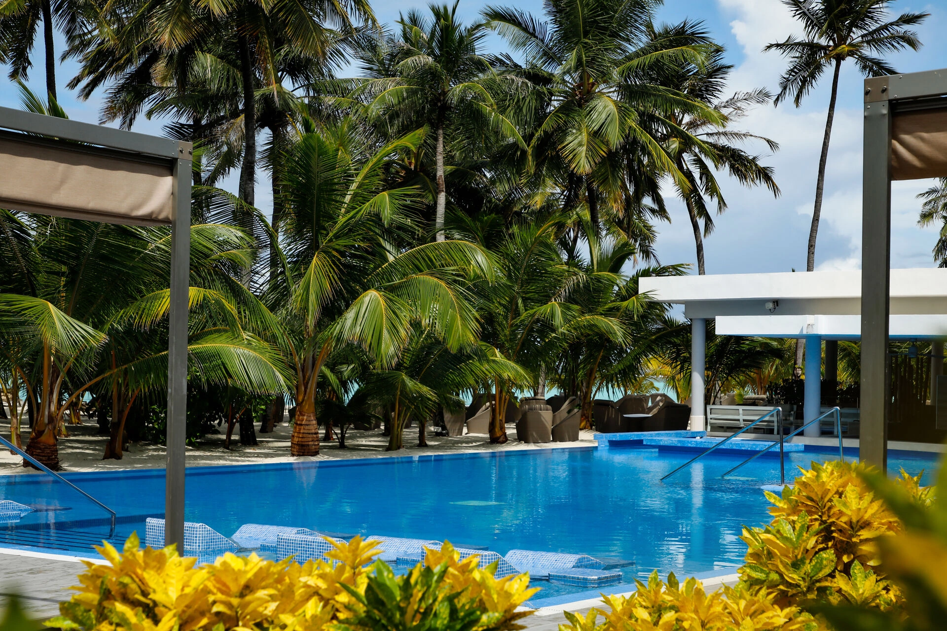 XMV_23_103_-_Pools.jpg
