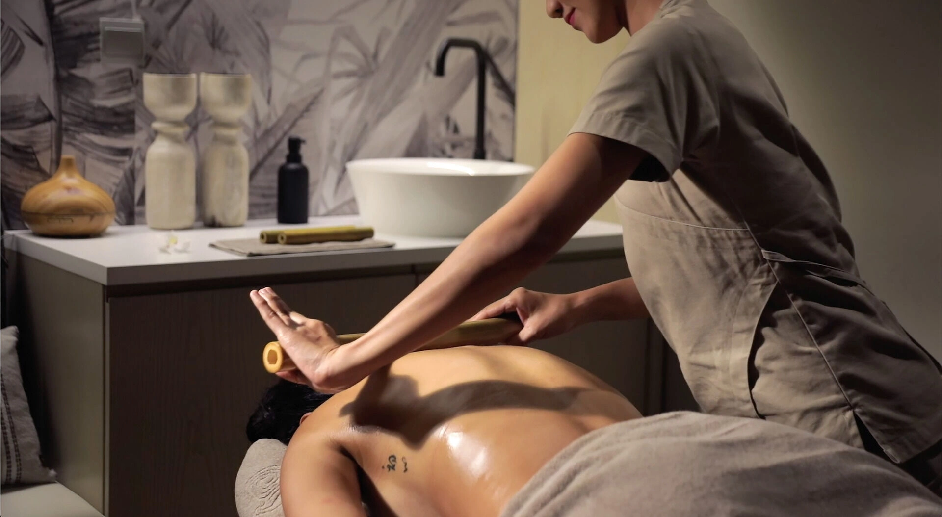 XMV_19_080_-_Spa_at_Riu_Atoll.jpg