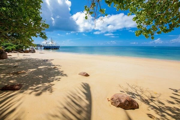 Hôtel Coco de Mer & Black Parrot Suites ****