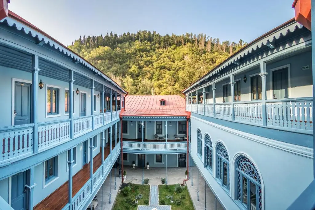 Golden Tulip Borjomi4.jpg