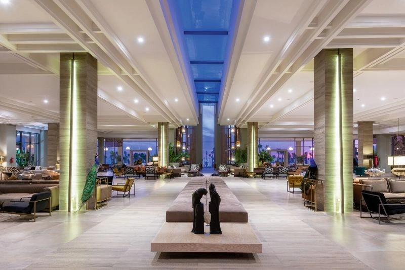 XTG_19_027_-_Lobby_Reception_(800x533).jpg