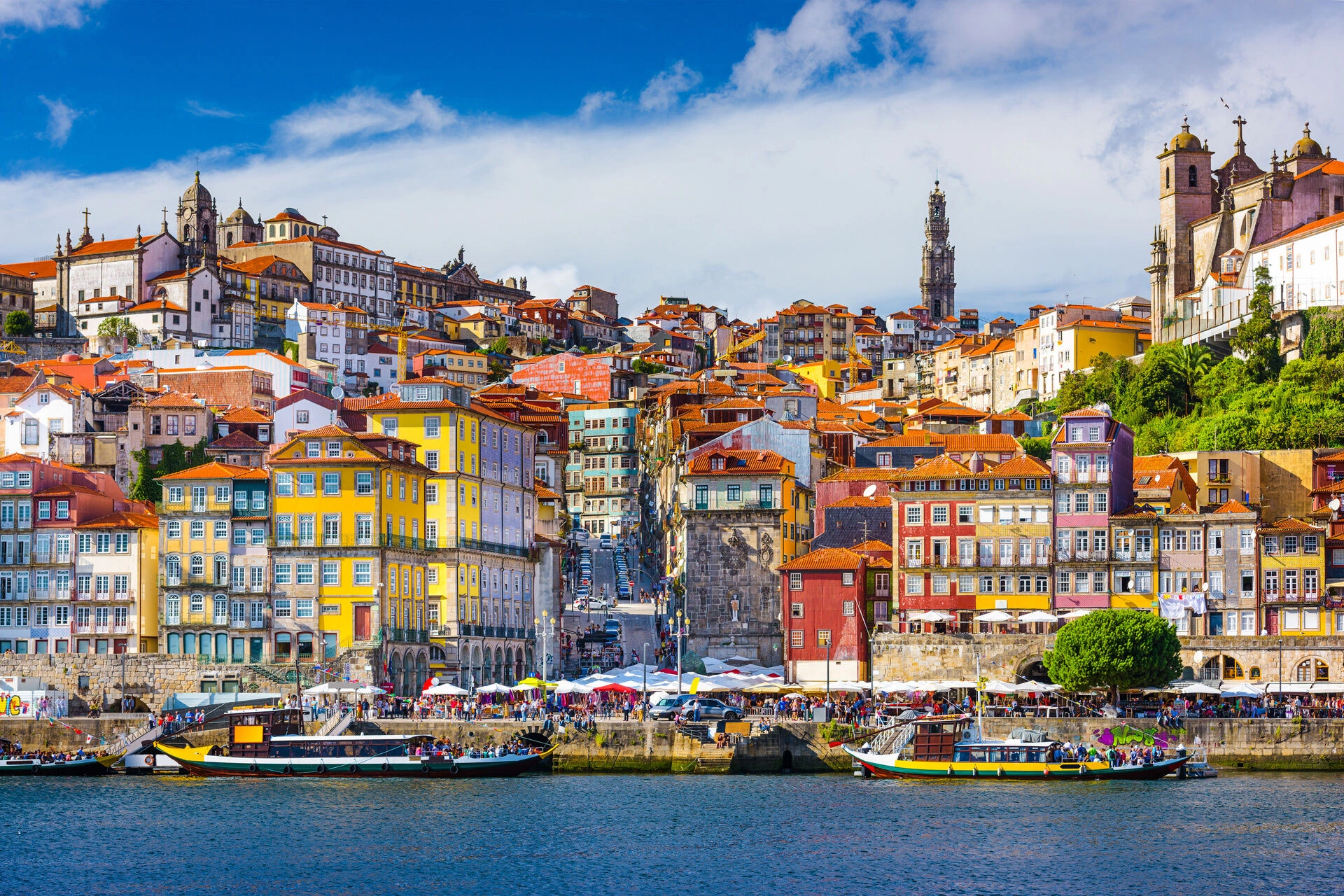 AdobeStock_79650880_Porto.jpeg
