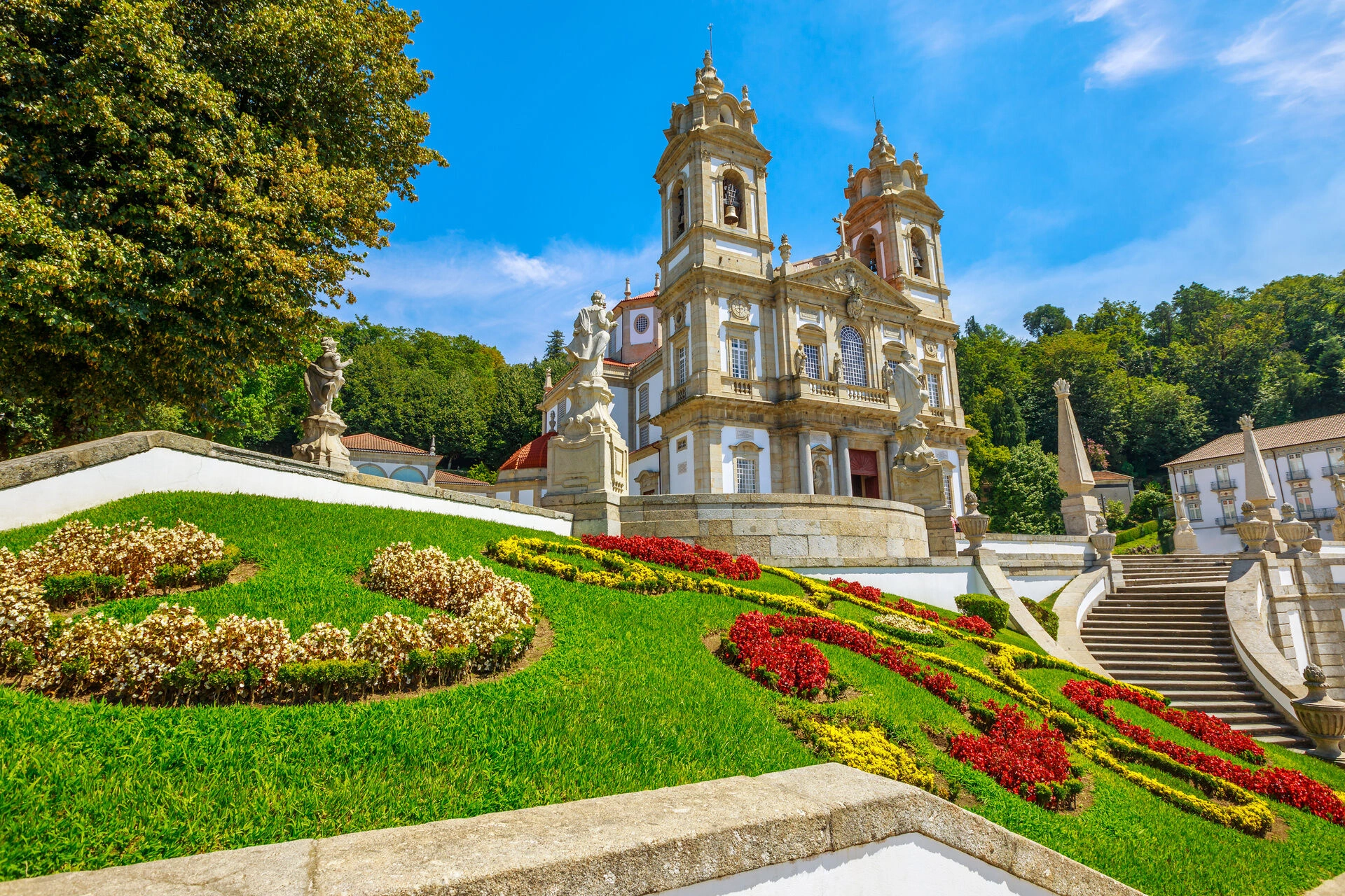 AdobeStock_79866321_Bom_Jesus_Braga.jpeg