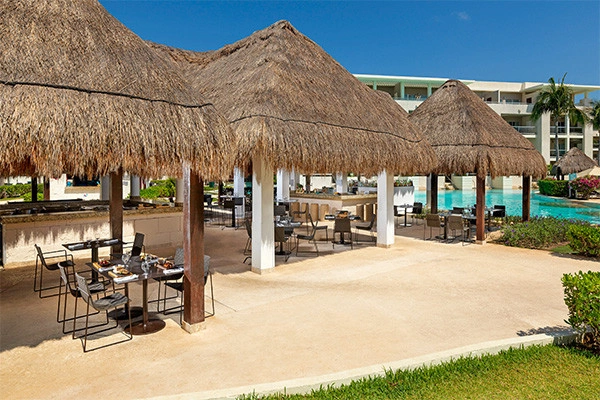 vue_880157_pgbighd.jpg