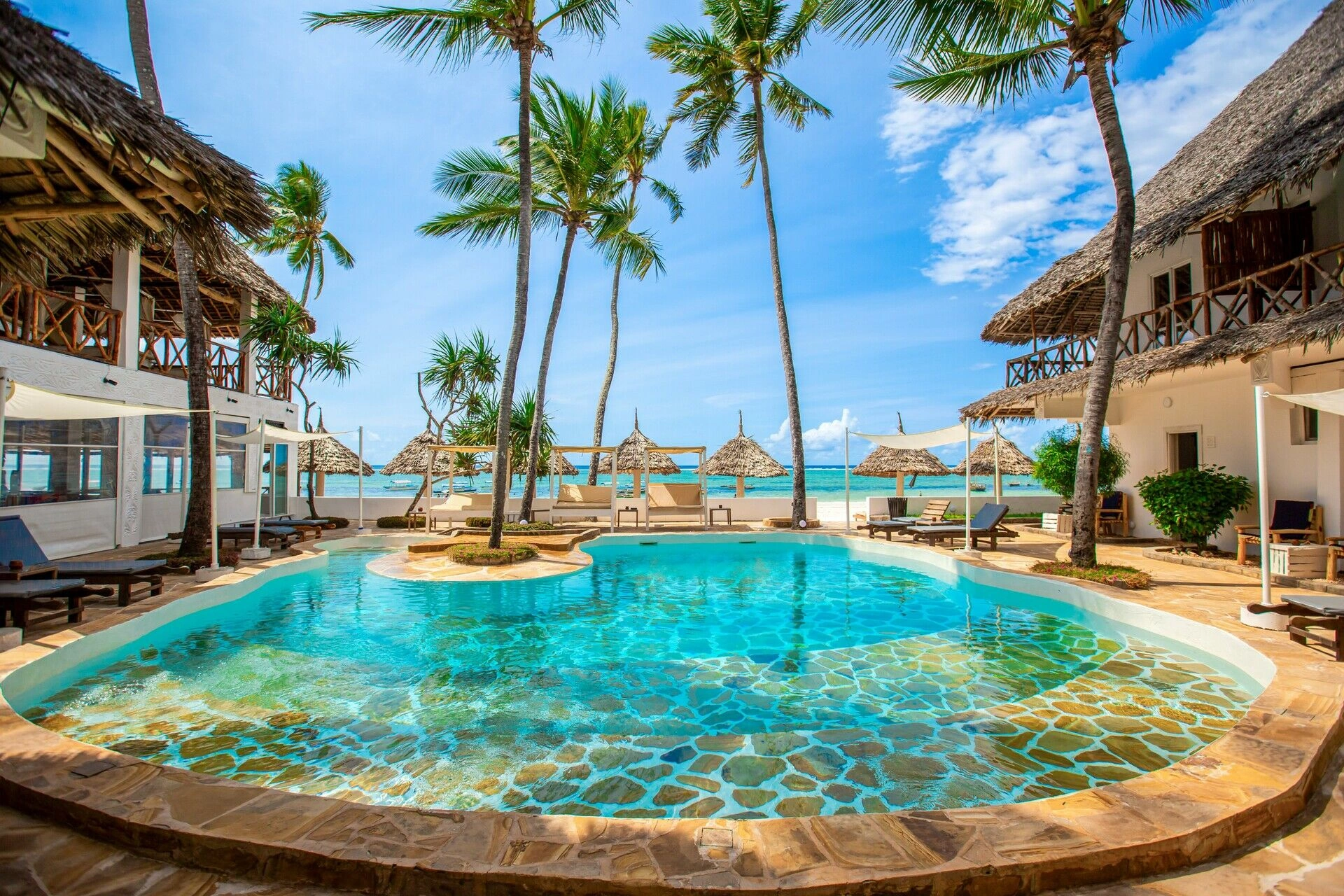 Pool_1(1).jpg
