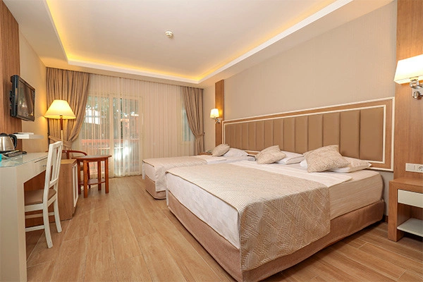 vue_895639_pgbighd.jpg