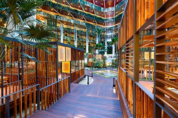 vue_897124_pgbighd.jpg