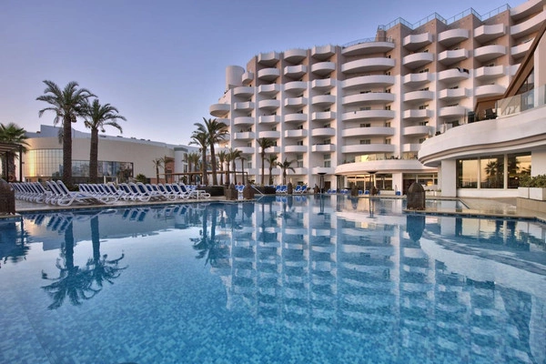 Hôtel db San Antonio & Spa ****