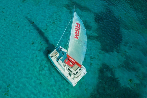 vue_739137_pgbighd.jpg