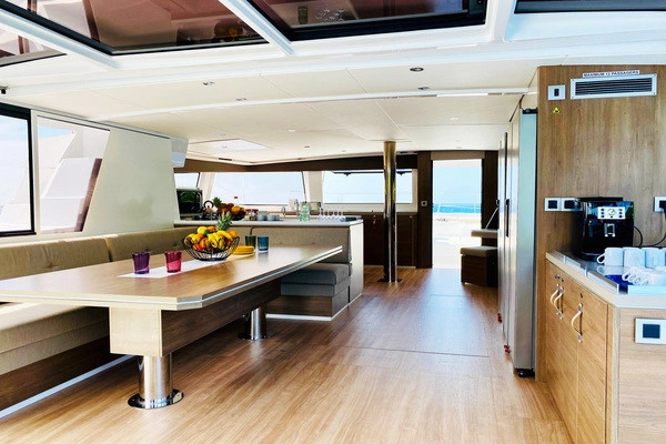vue_623736_pgbighd.jpg