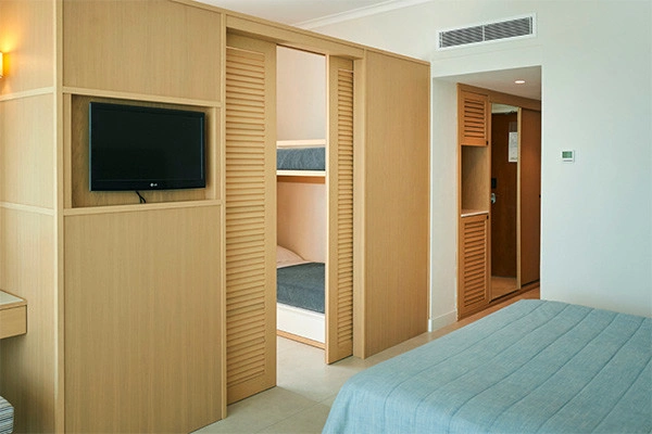 vue_897565_pgbighd.jpg